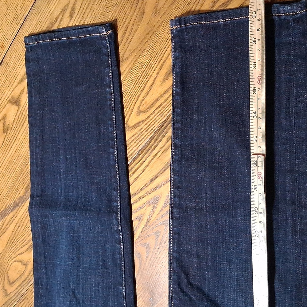 7 FOR ALL MANKIND Womens Jeans 31 BLUE Dark Wash Denim Preowned Used - Picture 2 of 7